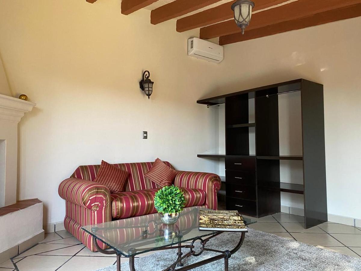 Casa Maria Emilia Hotel Cuernavaca Buitenkant foto