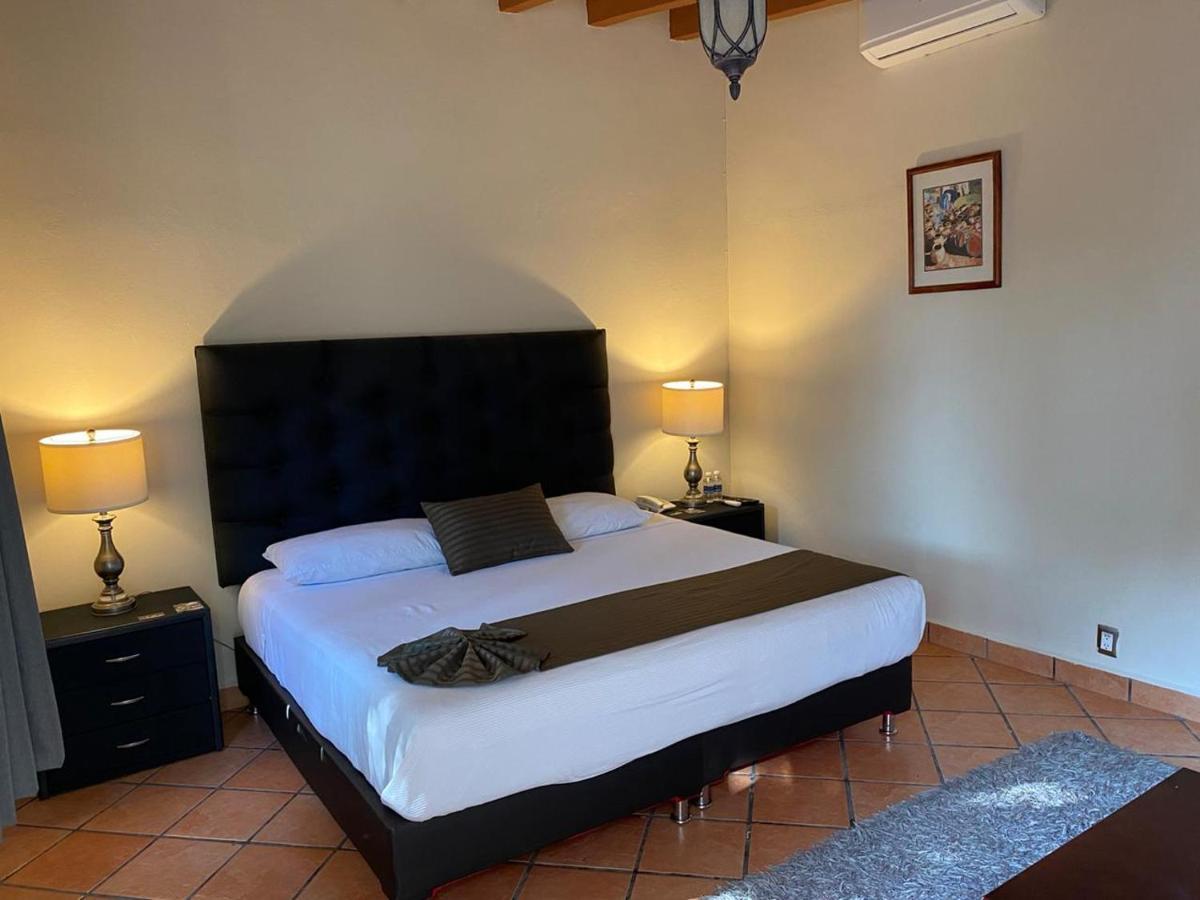 Casa Maria Emilia Hotel Cuernavaca Buitenkant foto