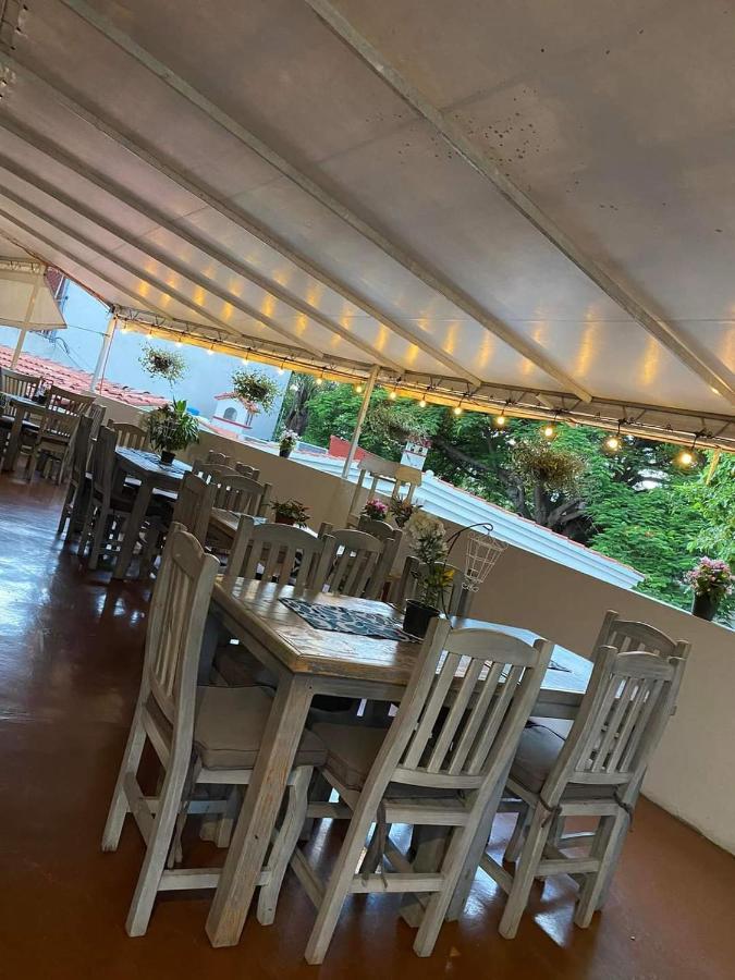 Casa Maria Emilia Hotel Cuernavaca Buitenkant foto