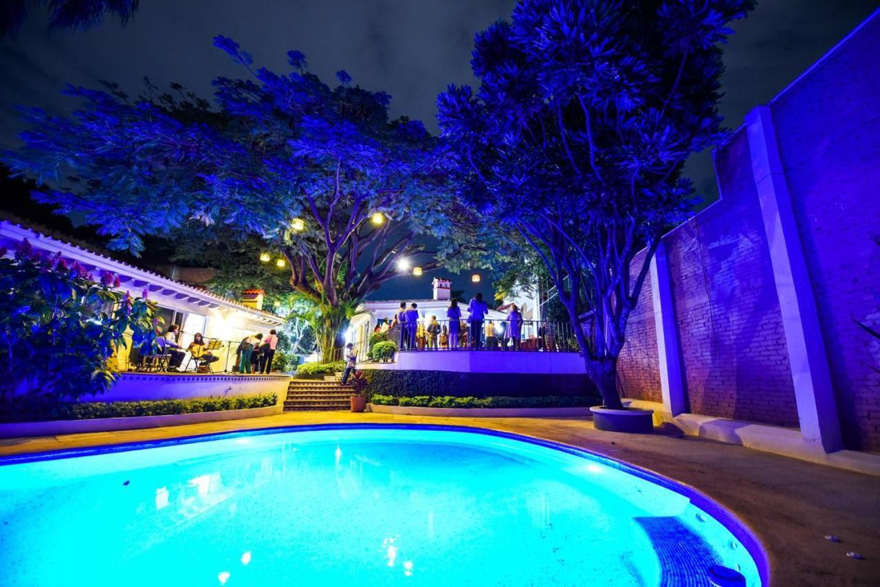 Casa Maria Emilia Hotel Cuernavaca Buitenkant foto